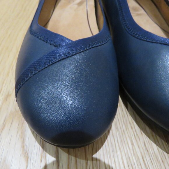VIONIC Caroll Leather Comfort Slip On Ballet Flats Shoes in Navy - Size US 8 - Picture 5 of 13